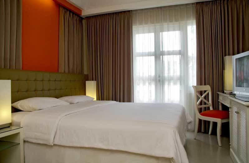 Ciputra Golf, Club & Hotel Surabaya Dış mekan fotoğraf
